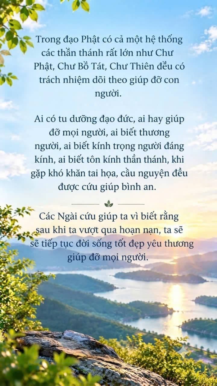 Các bậc thần linh trong Phật giáo bảo hộ và giúp đỡ những người sống có đạo đức, lòng từ bi và tình thương.